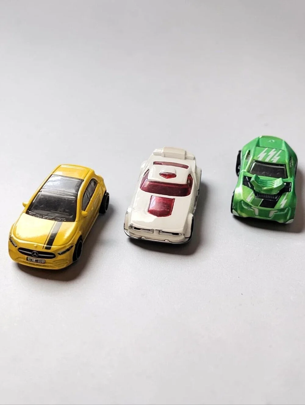 (Lot Of 3) Hot Wheels Twinduction/Fast Fish /Mercedes-Benz A-Class/1:64 Die-Cast